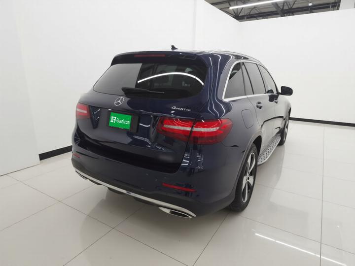 GLC 2018 Facelift GLC 260 4MATIC Luxury photo 4