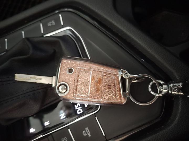 Tharu 2019 280TSI RWD Luxury China VI photo 8