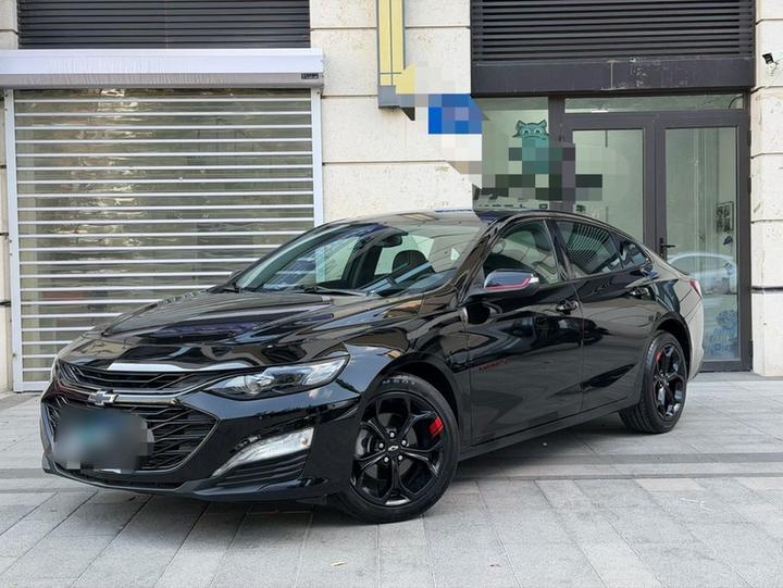 Malibu XL 2019 Redline 550T AT