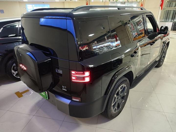 Fang Cheng Bao 7 2025 135KM RWD Pro photo 6