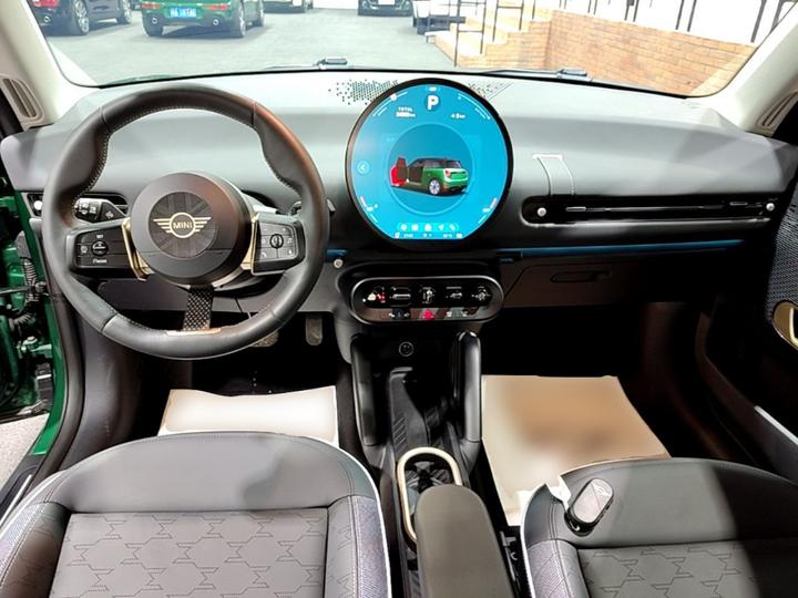 MINI COOPER 2024 456km COOPER E Classic photo 5