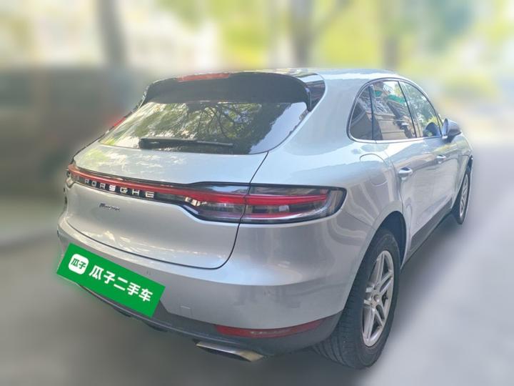 2018 Macan 2.0T photo 6