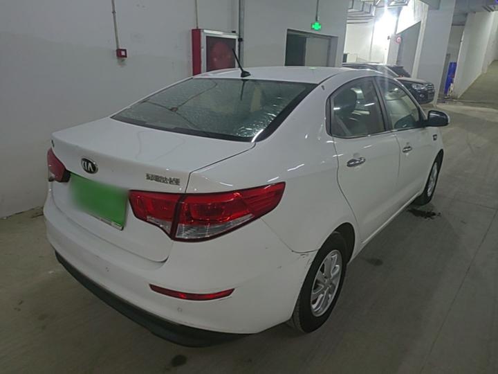 K2 2015 Sedan 1.4L MT GLS photo 6