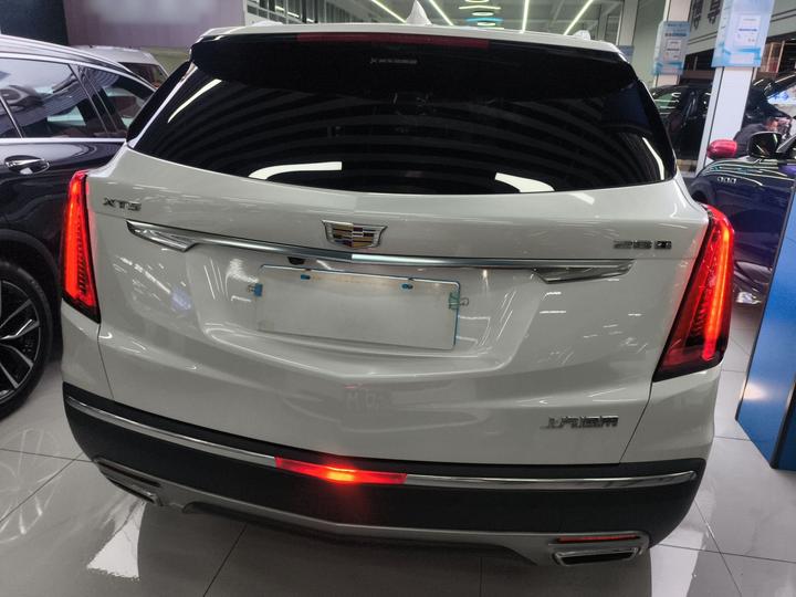 XT5 2021 2.0T RWD Luxury photo 3