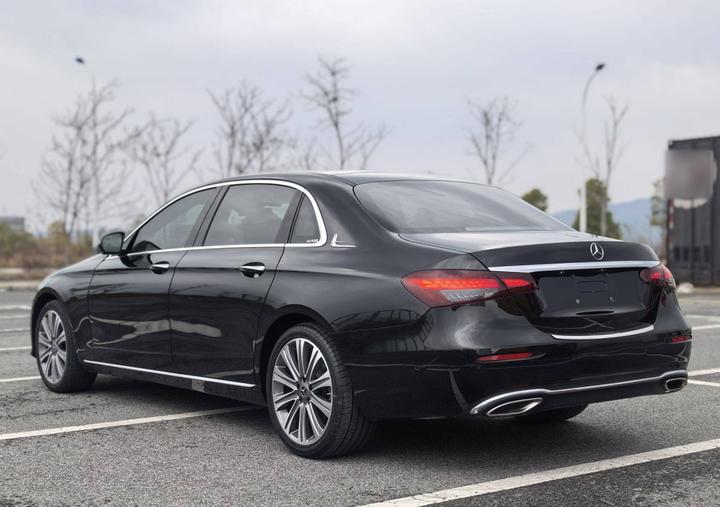 E-Class 2021 E 300 L Premium photo 4
