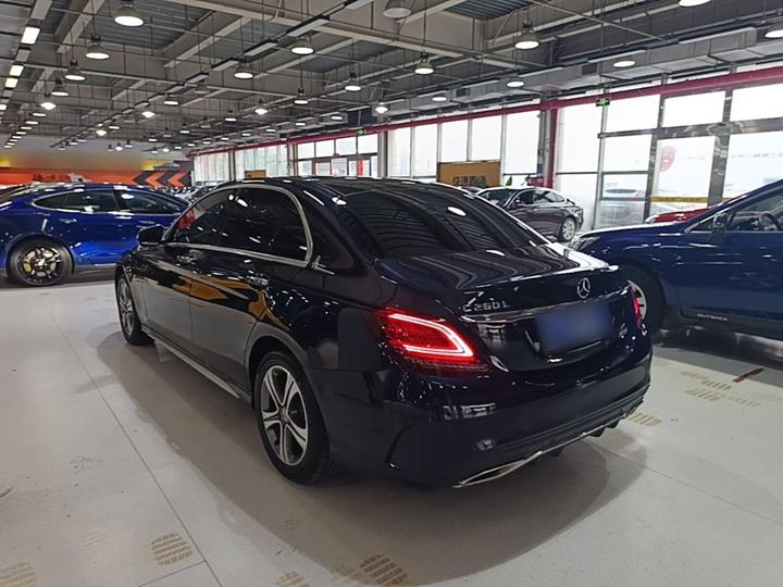 C-Class 2019 C 260 L Sport photo 4