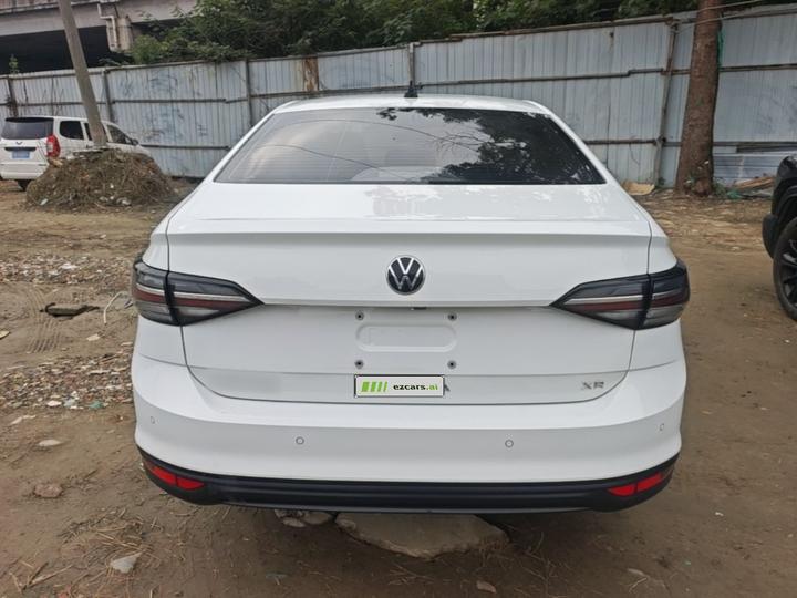 Lavida 2023 1.5L AT photo 5
