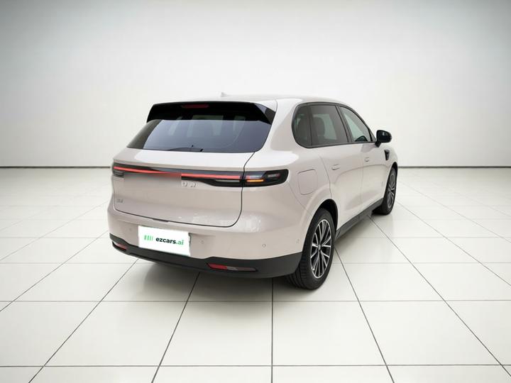 Leapmotor B10 2025 510 Enjoy photo 5