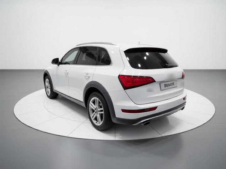 Q5 2017 Plus 40 TFSI Tech photo 4
