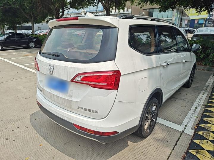 730 2017 1.8L iAMT Exclusive 7-Seater photo 4