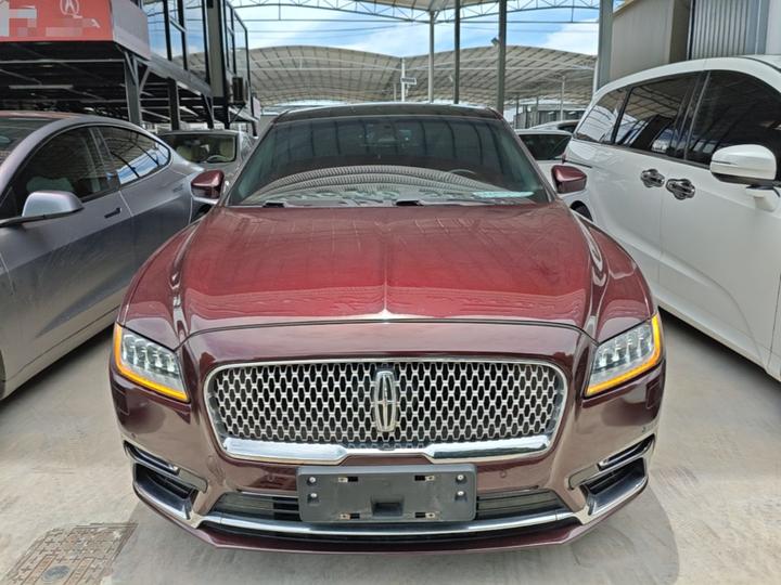 2019 2.0T RWD China VI photo 2