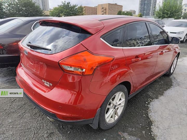 Focus 2015 Hatchback EcoBoost 180 AT Elite photo 4