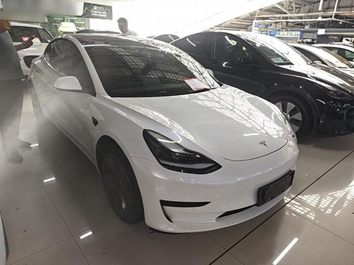 Model 3 2021 Standard Range RWD Upgraded photo 3