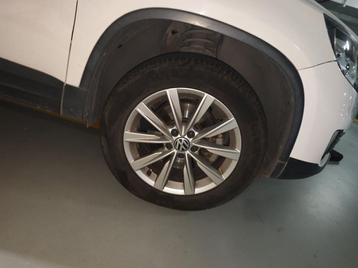 Tiguan 2016 300TSI AT RWD Comfort photo 8