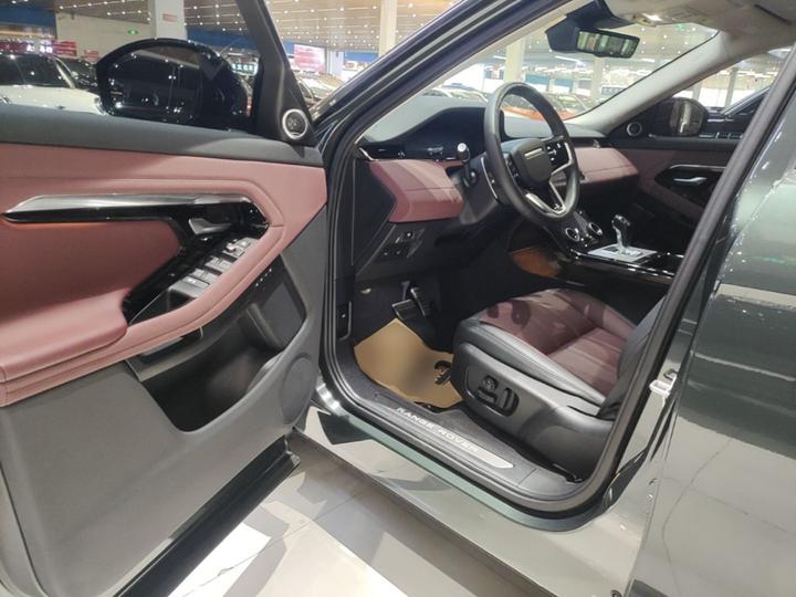 Range Rover Evoque 2023 Evoque L 249PS Luxury photo 5