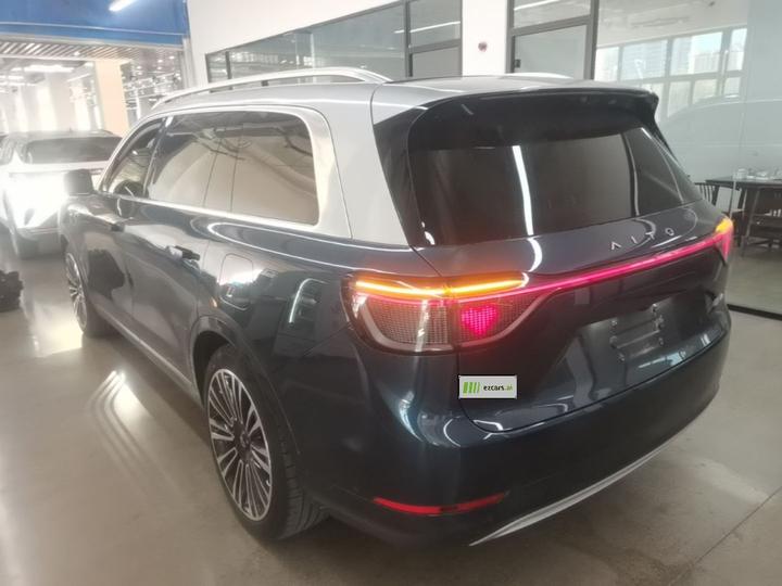 HIMA AITO M9 2024 EREV Ultra 42kWh 6-Seater photo 4