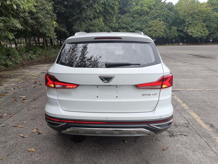 VS7 2020 1.4T AT photo 3