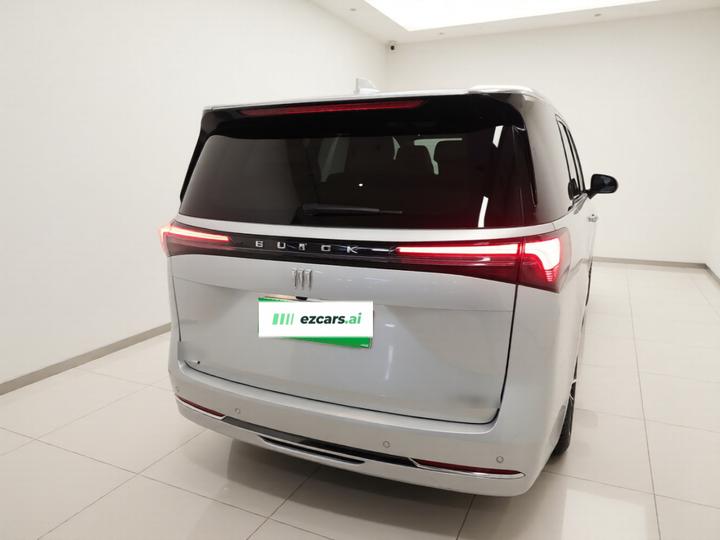 GL8 EV 2025 Exclusive photo 3