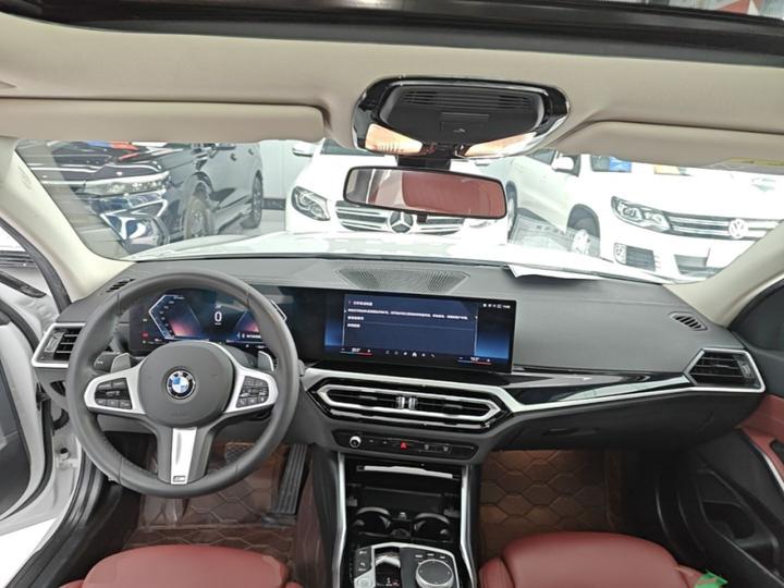 3 Series 2024 320Li M Sport Package photo 5