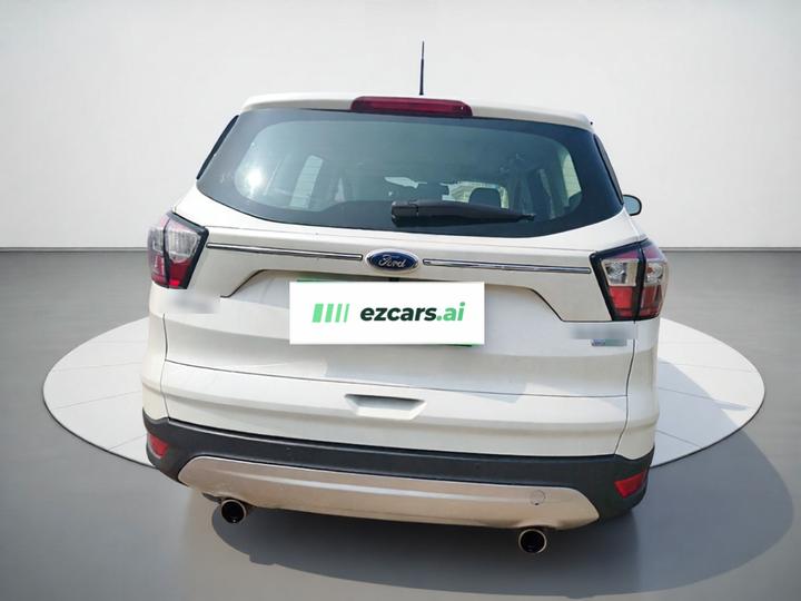 Kuga 2017 EcoBoost 180 RWD photo 5