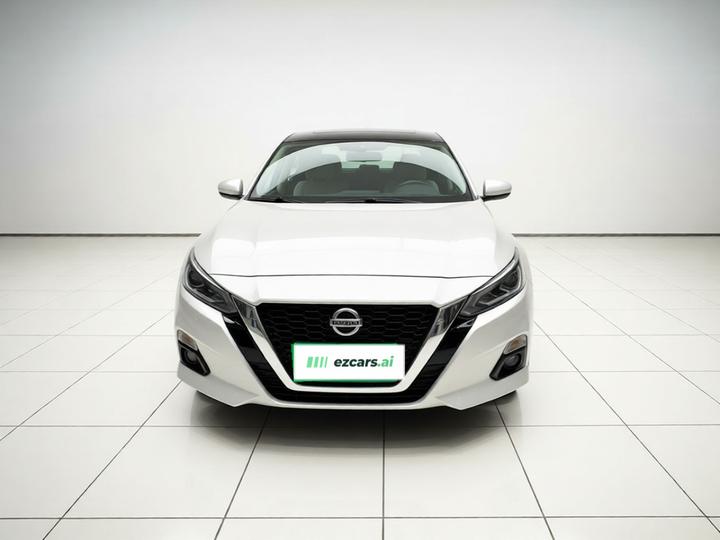 Teana 2021 2.0T XL photo 2