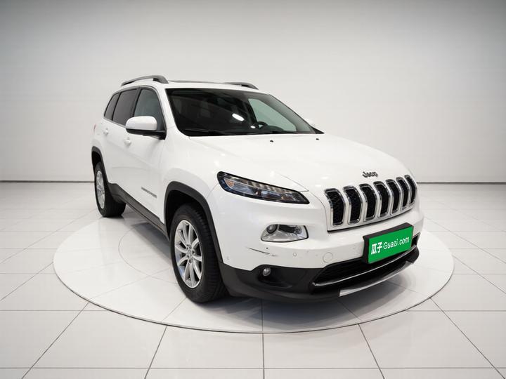 Cherokee 2016 2.4L photo 3