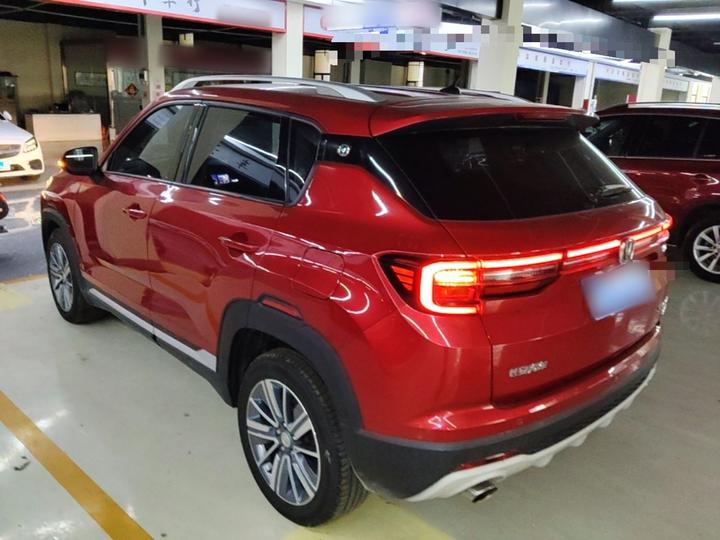 CS35PLUS 2019 1.4T DCT photo 4