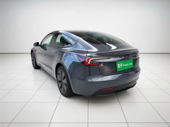 Model 3 2025 RWD photo 4