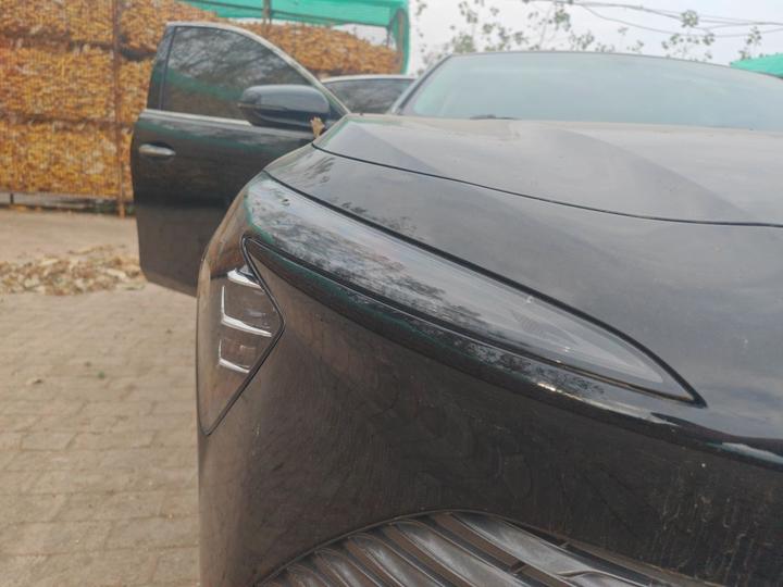 LaCrosse 2023 Facelift 25T photo 7
