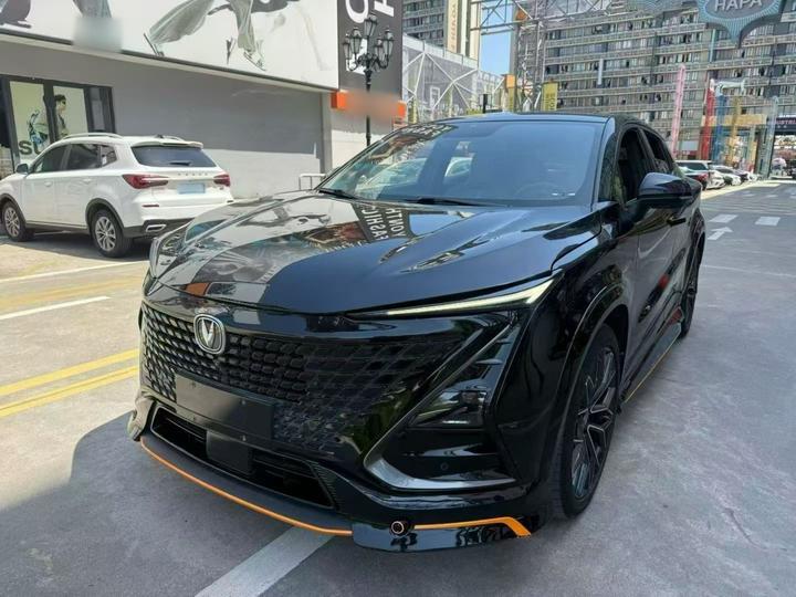 UNI-T 2022 1.5T Sport Premium