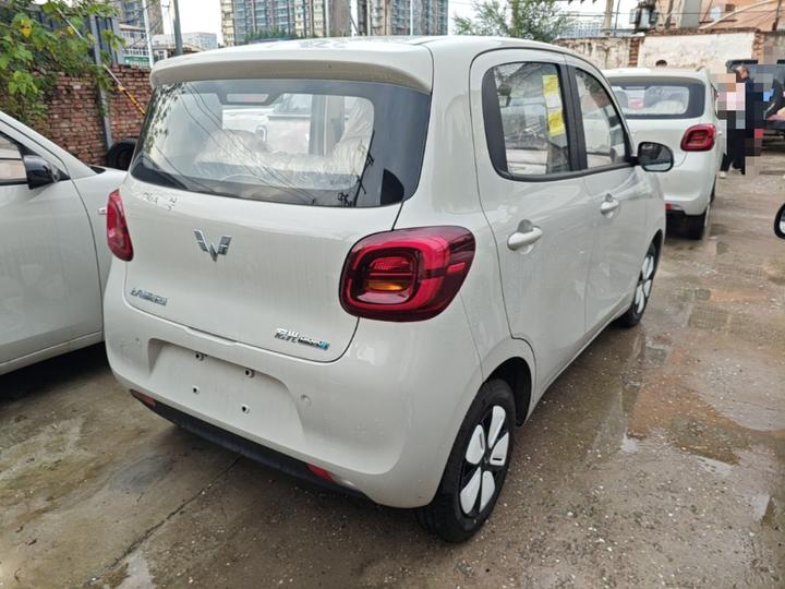 Hongguang MINIEV 2025 4th Gen 4-Door Advanced photo 4