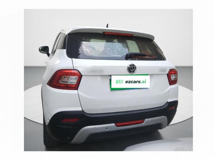 Zhonghua V3 2015 1.5L AT Smart photo 5
