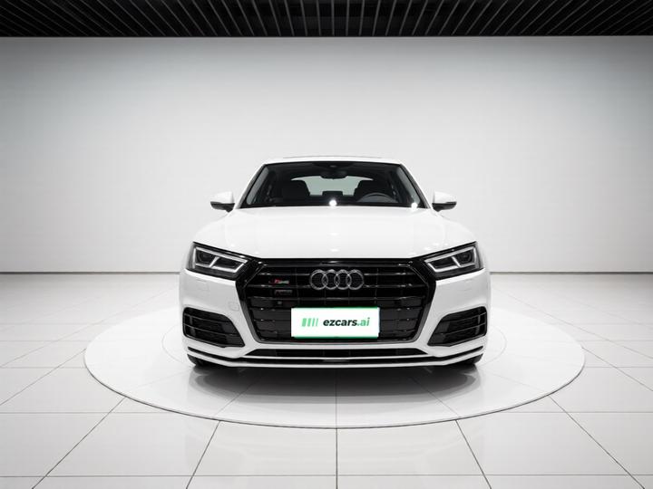 Q5L 2020 40 TFSI Fashion photo 2