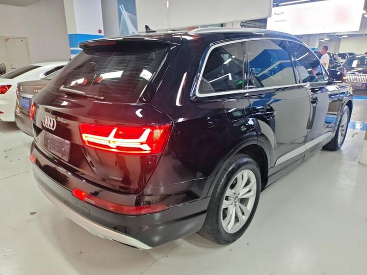 Q7 2019 45 TFSI Comfort photo 4