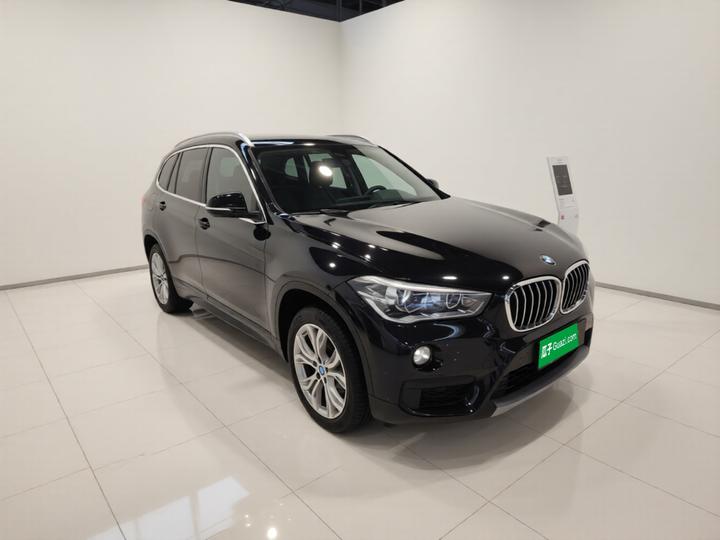 X1 2019 sDrive20Li Leading photo 3