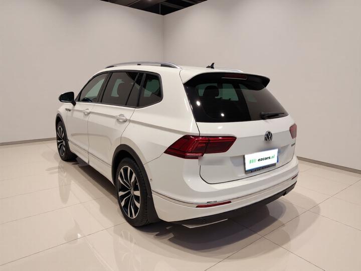 Tiguan L 2021 330TSI AT RWD R-Line Flagship photo 4