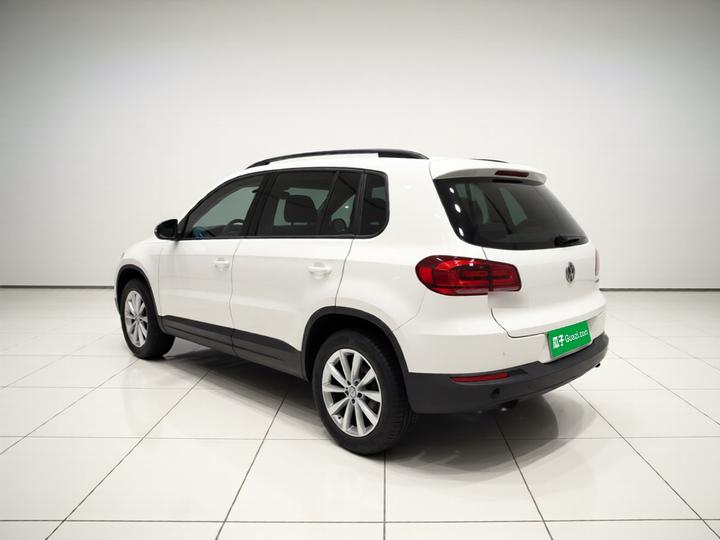 Tiguan 2016 280TSI AT RWD photo 4
