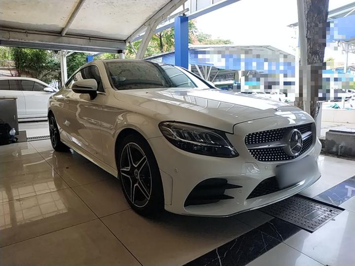 C-Class Imported 2020 C 260 Coupe photo 3