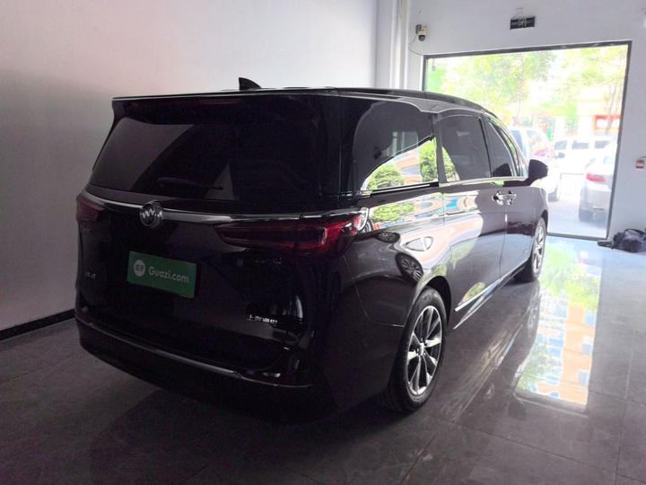 GL8 2021 Avenir 6-Seater photo 4