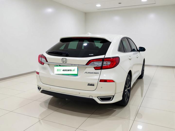 Avancier 2017 240TURBO RWD Exclusive photo 5