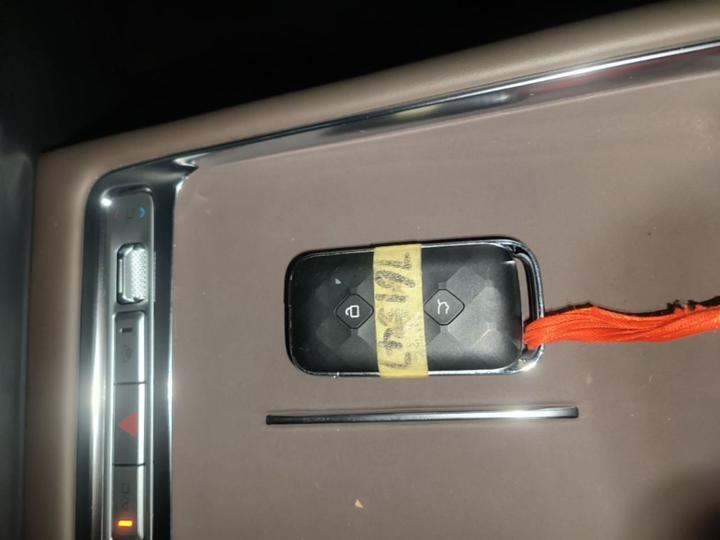 560 EV 2026 125km Luxury photo 8