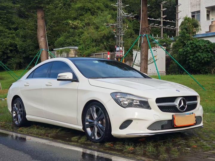 CLA 2016 Facelift CLA 200 Dynamic photo 3