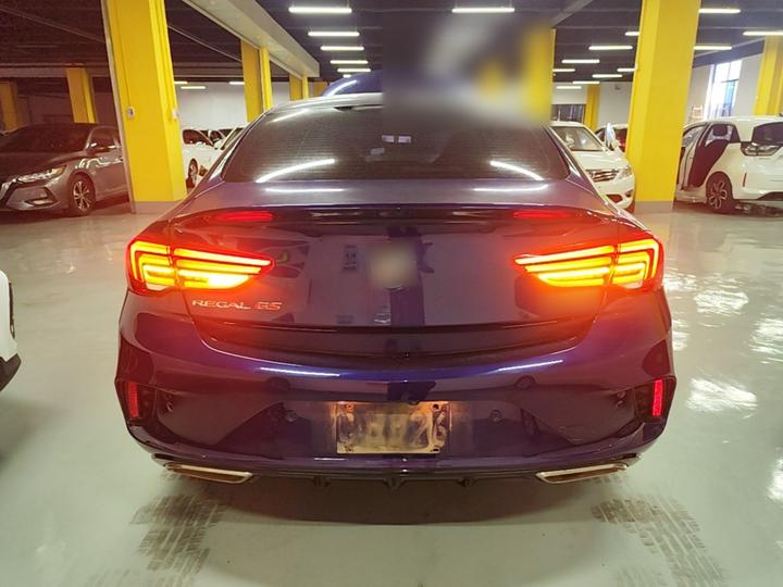 Regal 2020 GS 28T Elite photo 3
