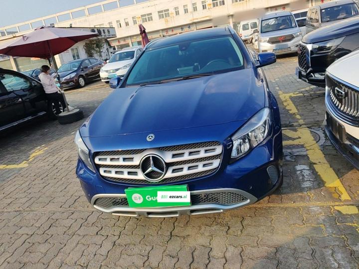 GLA 2018 GLA 200 Dynamic photo 2