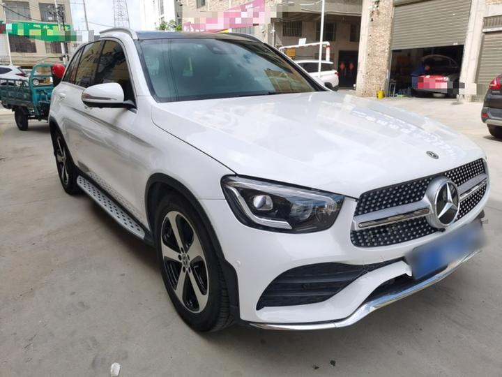 GLC 2018 GLC 260 4MATIC Luxury photo 3