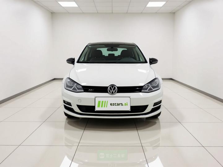 Golf 2014 1.6L AT Comfort photo 2