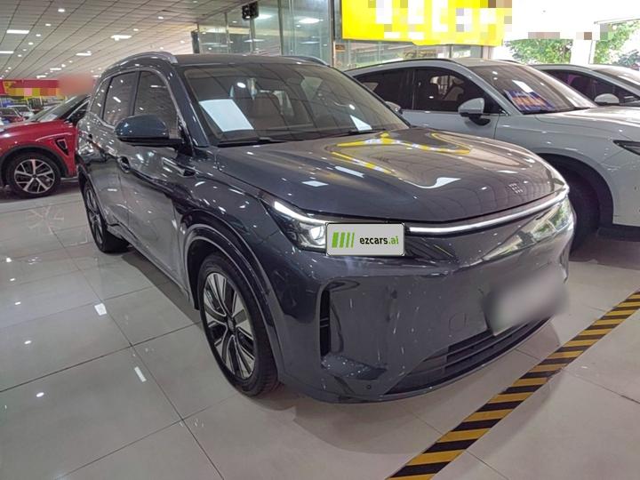 Bluelectric E5 PLUS 2025 165km Long Range PLUS 7-Seater photo 3