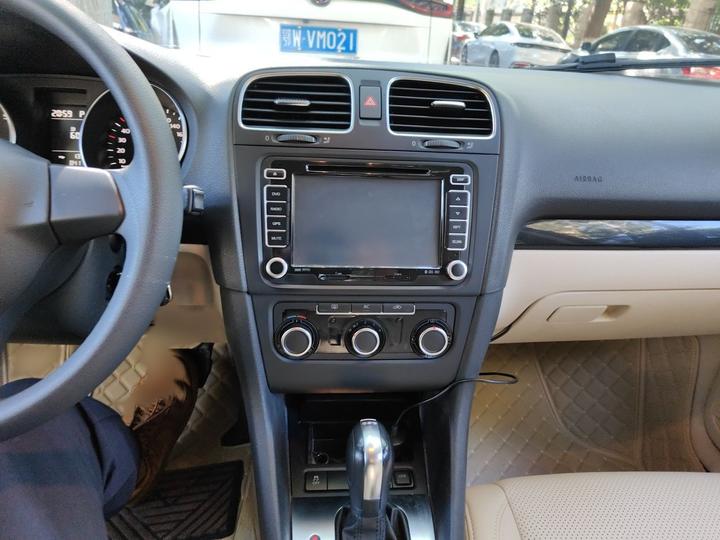 Golf 2011 1.4TSI AT Comfort photo 5