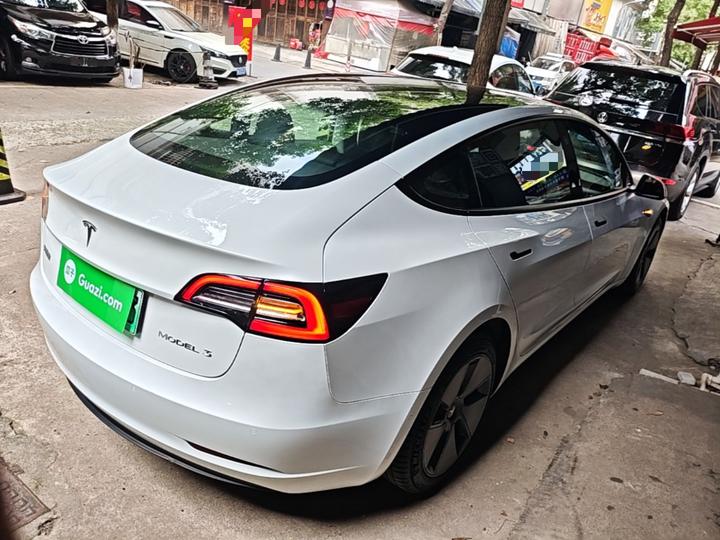 Model 3 2022 RWD photo 4