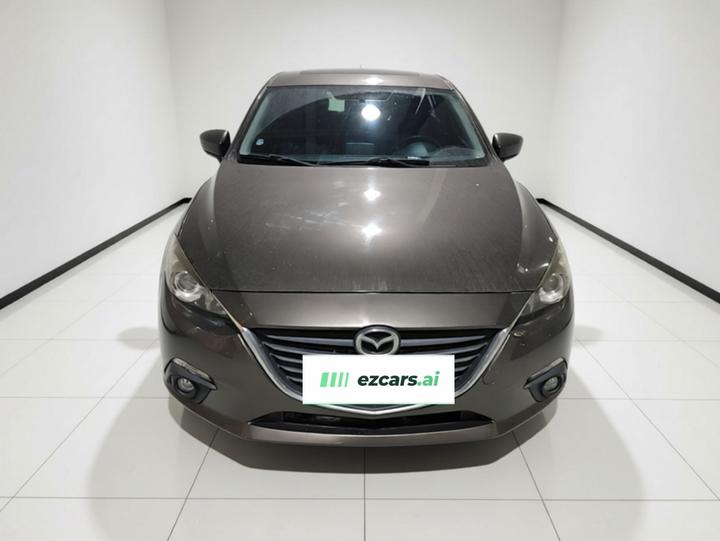3 Axela 2014 Sedan 1.5L AT Luxury photo 2